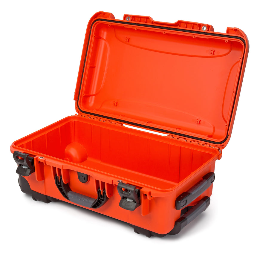 Nanuk 935 Wheeled Case