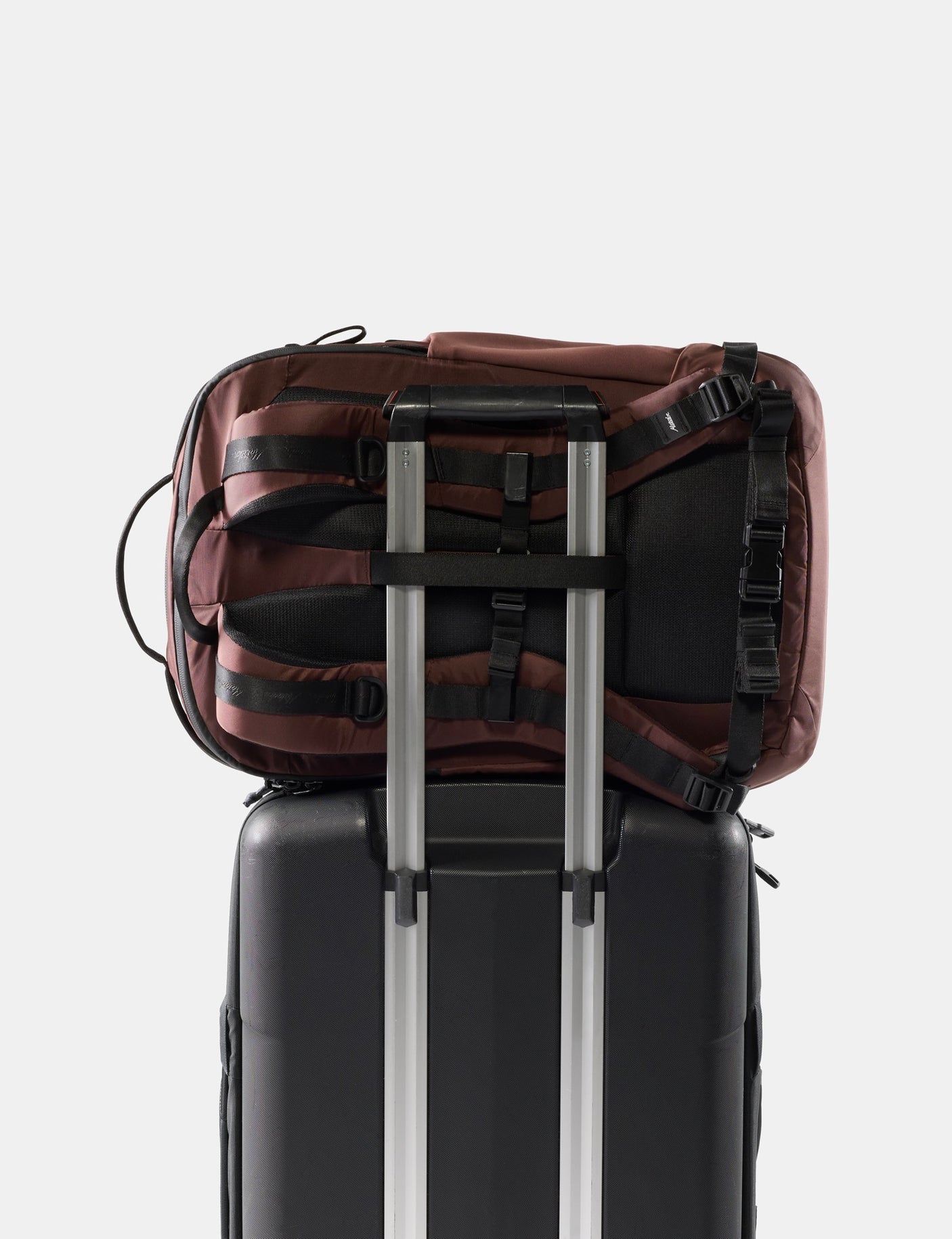30L Carry On Travel Pack