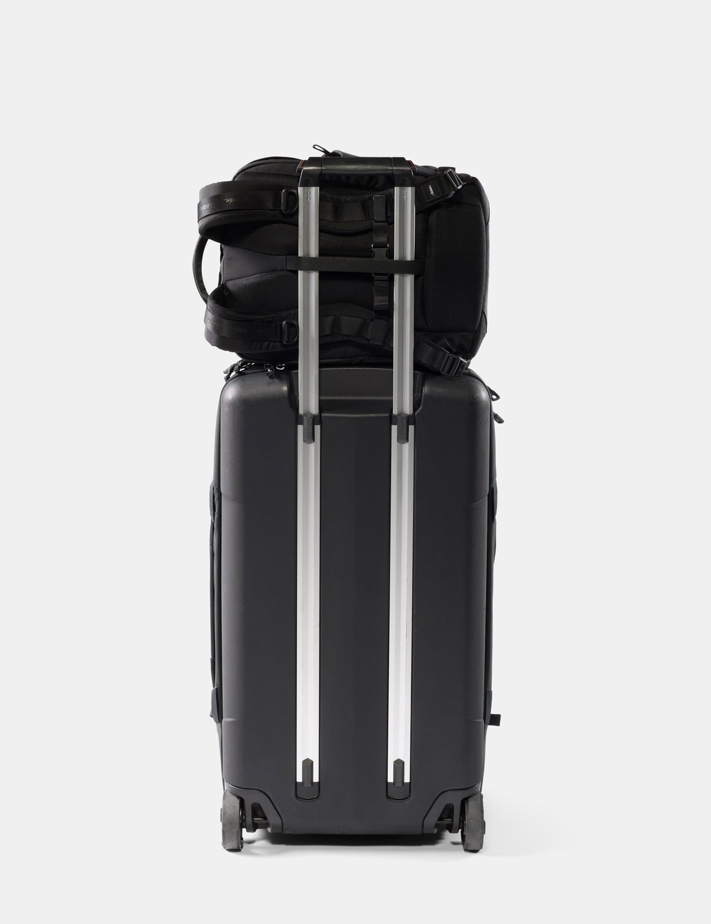 18L Personal Item Travel Pack