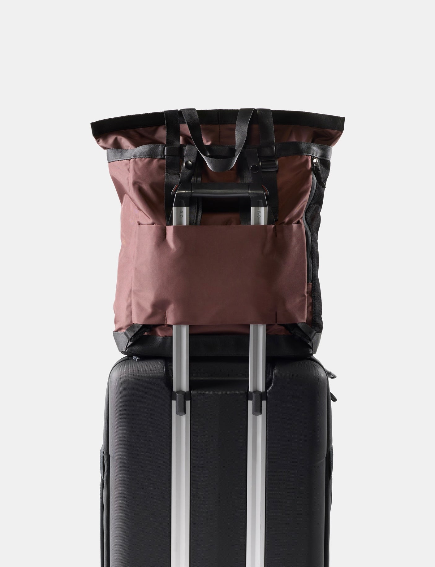 24L Tote Pack